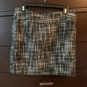 Black and white limited skirt